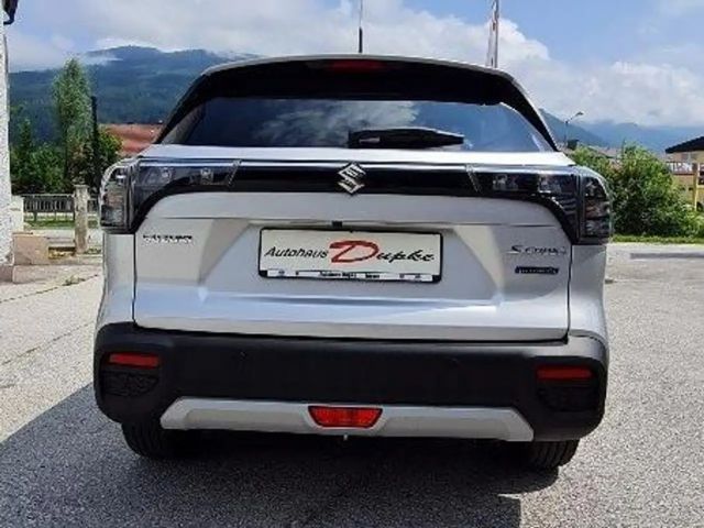 Suzuki S-Cross Hybrid