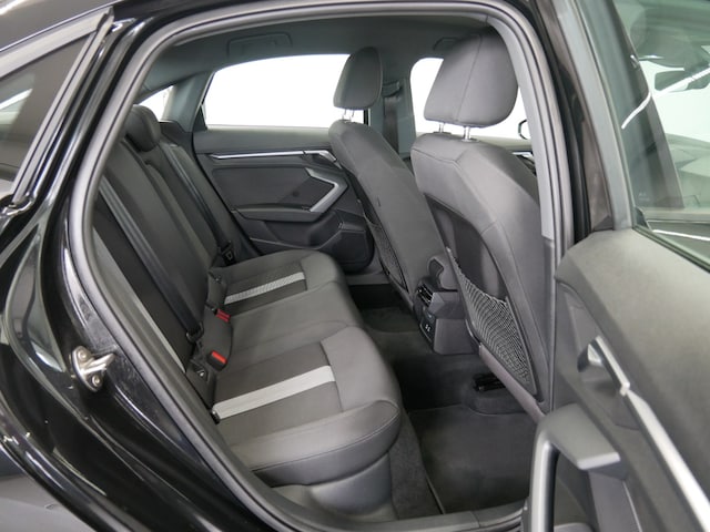 Audi A3 35 TFSI S-Tronic Sedan