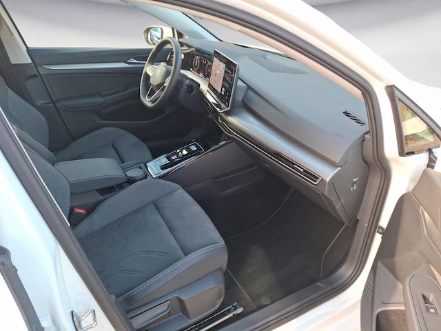 Volkswagen Golf DSG Style eHybrid