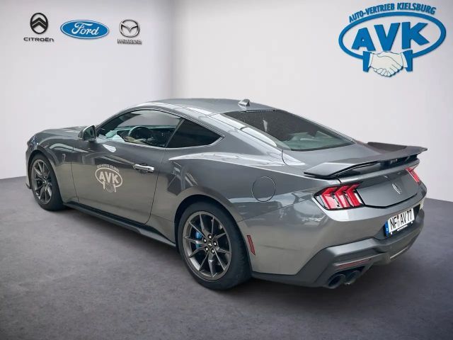 Ford Mustang Fastback GT 5.0 V8