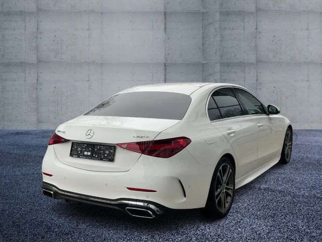 Mercedes-Benz C 200 4MATIC Sedan