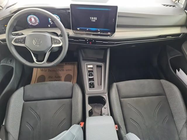 Volkswagen Golf Business DSG Variant