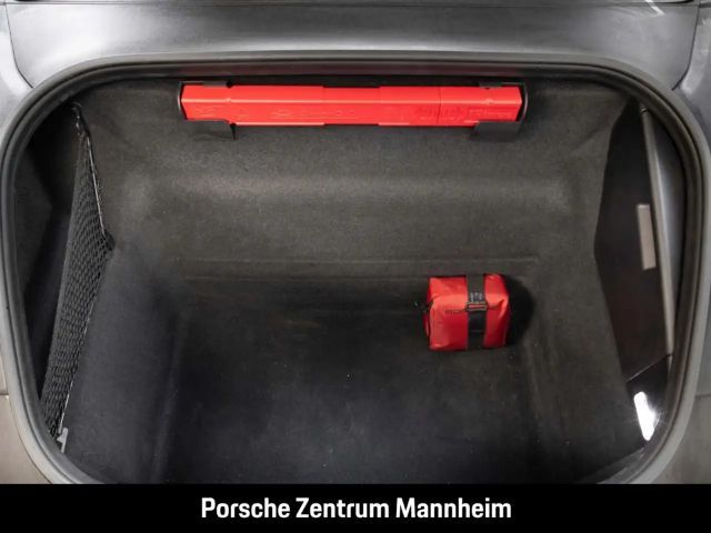 Porsche 992 Cabrio Carrera