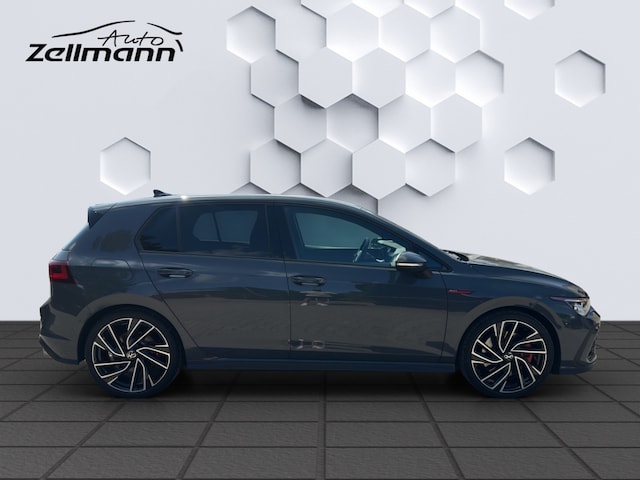 Volkswagen Golf 2.0 TSI Golf VIII
