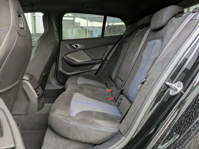 BMW 118 118d M-Sport Sedan