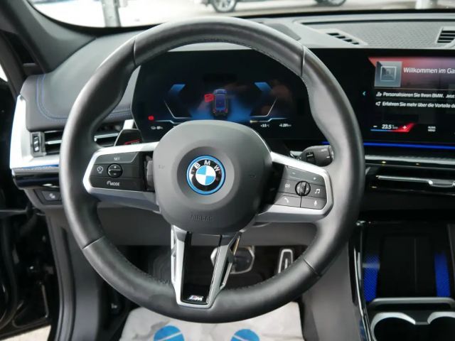 BMW iX1 xDrive30