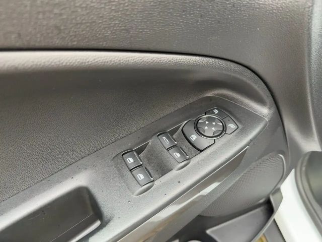 Ford EcoSport Cool & Connect