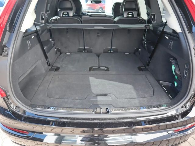 Volvo XC90 AWD Dark Plus T8