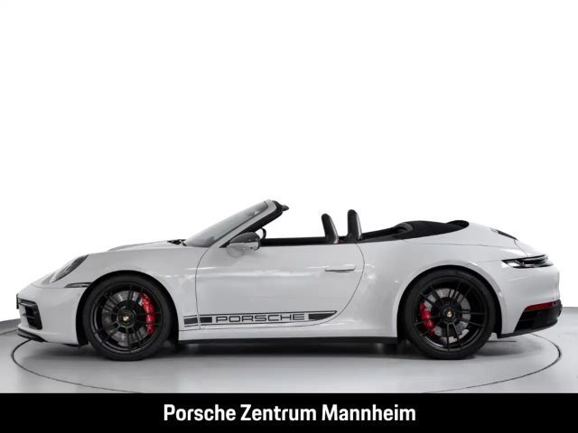 Porsche 992 Cabrio GTS