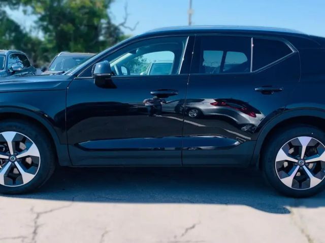 Volvo XC40 B3 B Aut Leder Navi BLIS ACC PILOT 360° Pix