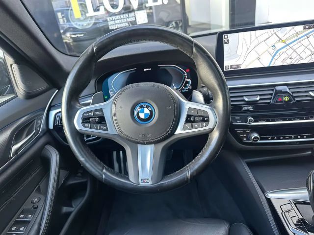 BMW 530 530e M-Sport xDrive