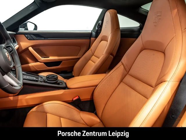 Porsche 992 Carrera Coupé