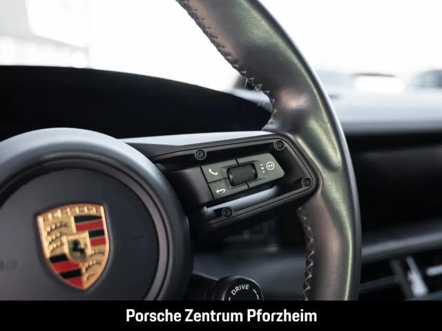 Porsche Taycan 4S Cross Turismo