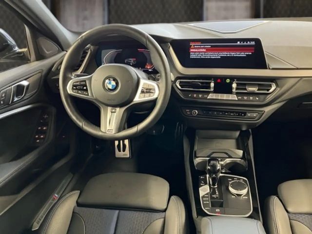 BMW 118 118d 5-deurs Sedan