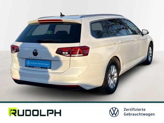 Volkswagen Passat 1.5 TSI Business DSG Variant