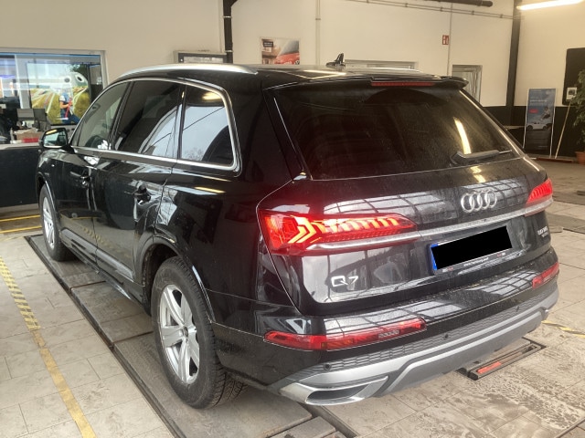 Audi Q7 50 TDI Quattro S-Line