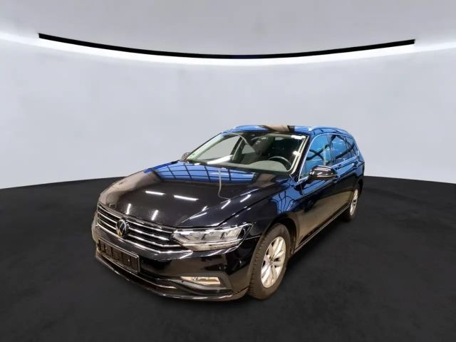 Volkswagen Passat 2.0 TDI Business DSG Variant