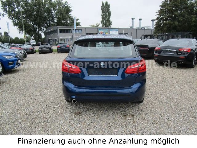 BMW 218 Active Tourer Sedan Sport Line