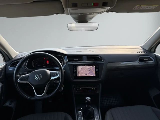 Volkswagen Tiguan 1.5 TSI Allspace Life