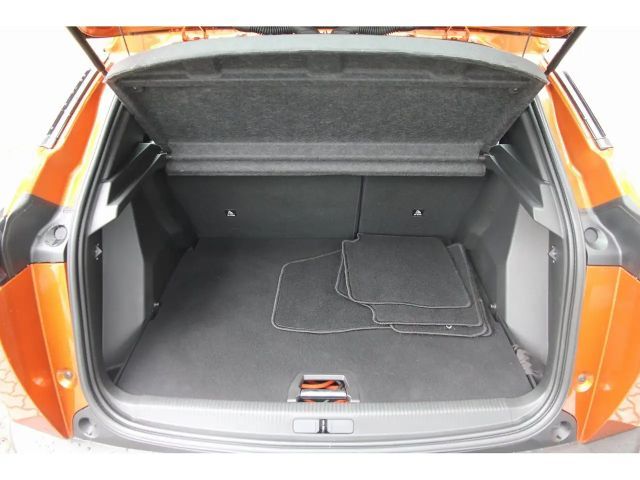 Peugeot E-2008 Active Pack