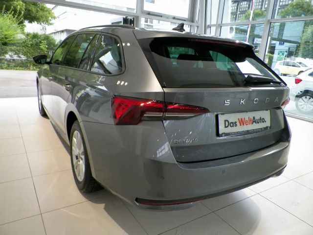 Skoda Octavia Essence TSI