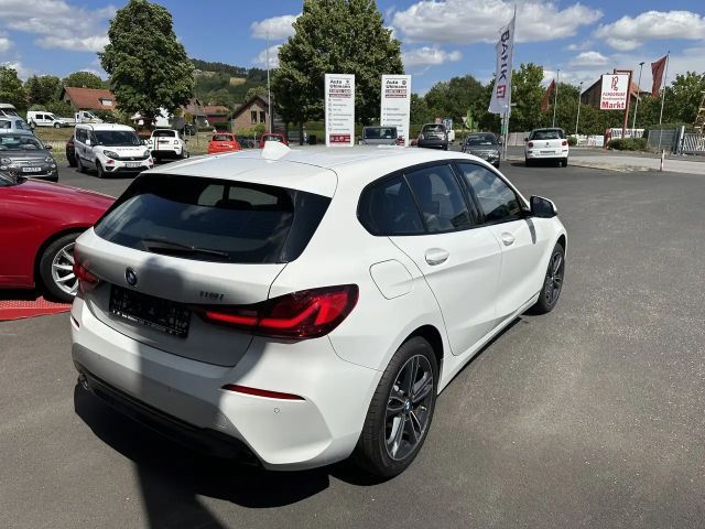 BMW 118 Sedan Sport Line