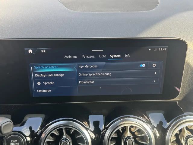 Mercedes-Benz GLA 250 GLA 250 * viele EXTRAS * 1.Besitz AHK