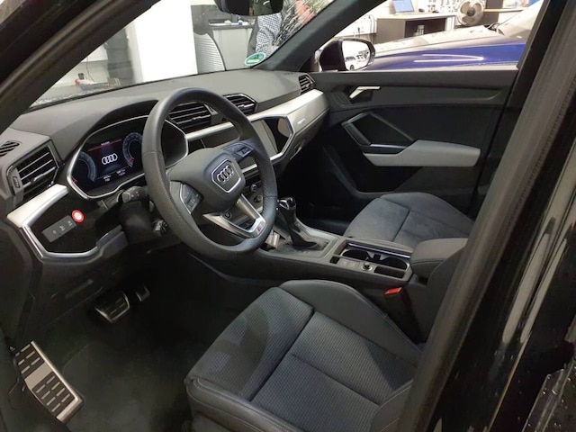 Audi Q3 35 TFSI S-Tronic