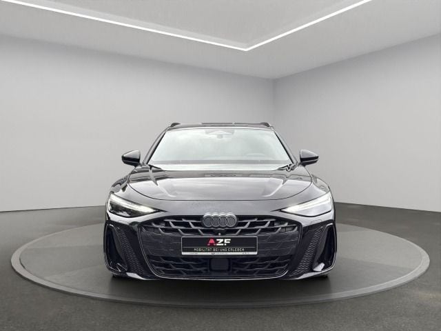 Audi A6 Avant Quattro S-Tronic