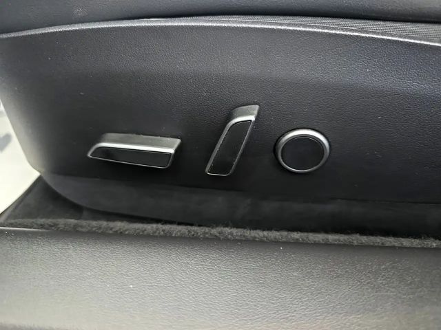 Tesla Model 3 Performance