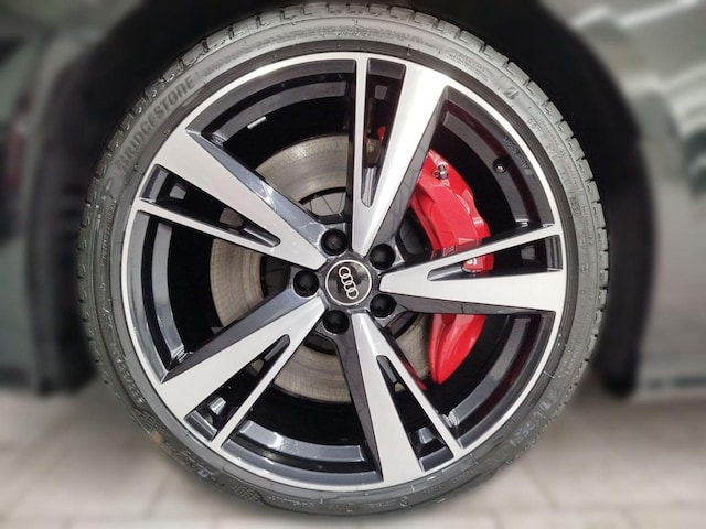 Audi S6 Avant Quattro