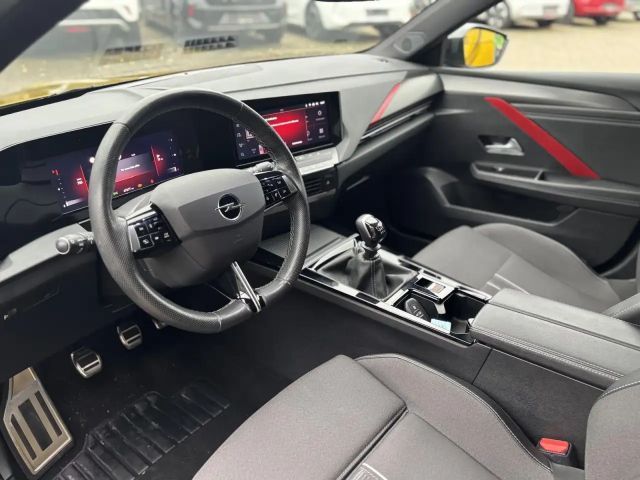 Opel Astra GS-Line Grand Sport