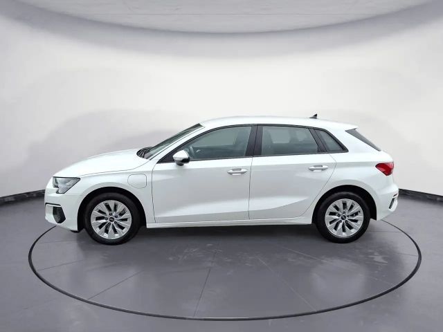Audi A3 Hybride S-Tronic Sedan