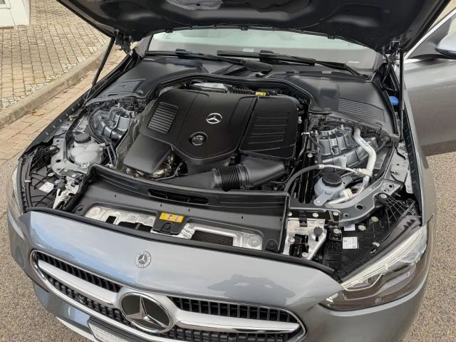 Mercedes-Benz C 180 AVANTGARDE Estate