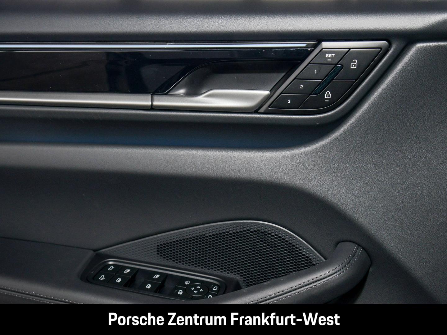 Porsche Macan Surround-View BOSE Abstandstempomat LED