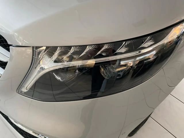 Mercedes-Benz V 300 V 300 d