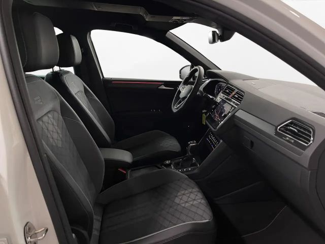 Volkswagen Tiguan 2.0 TSI R-Line
