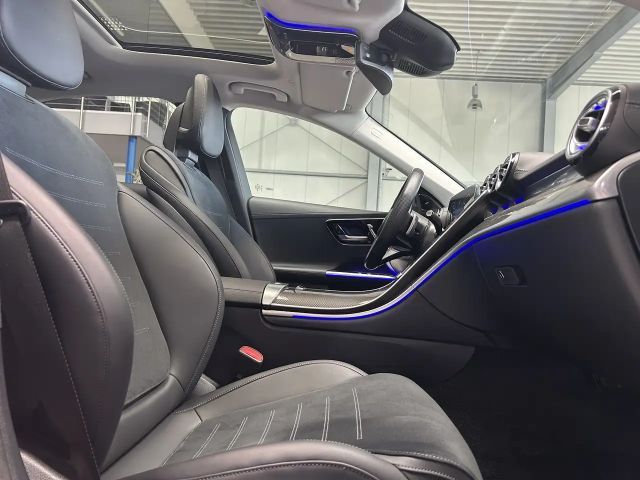 Mercedes-Benz C 300 AMG Line C 300 d Sedan