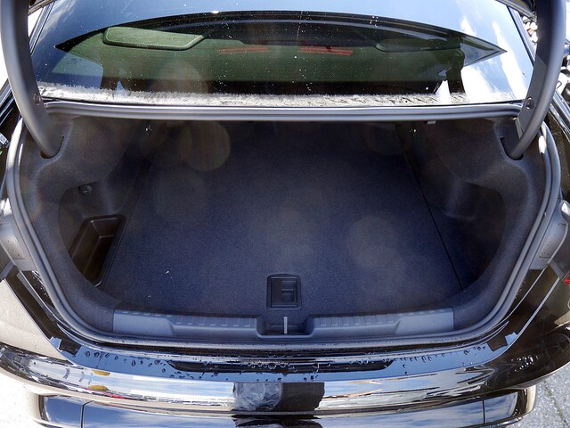 Audi RS3 Quattro S-Tronic Sedan