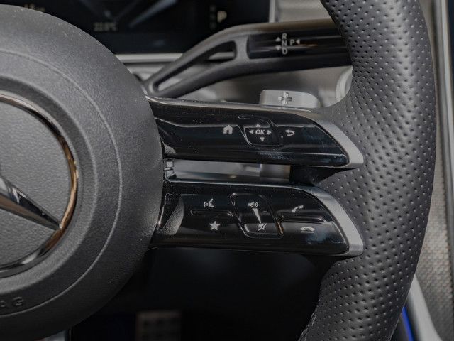 Mercedes-Benz C 200 AMG Line Sedan