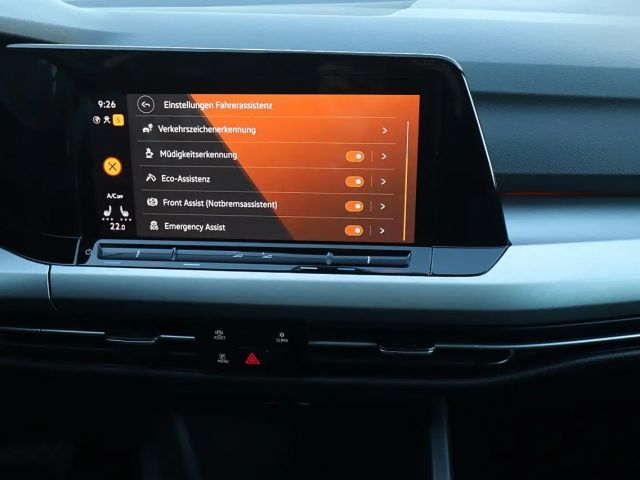 Volkswagen Golf DSG Life Variant