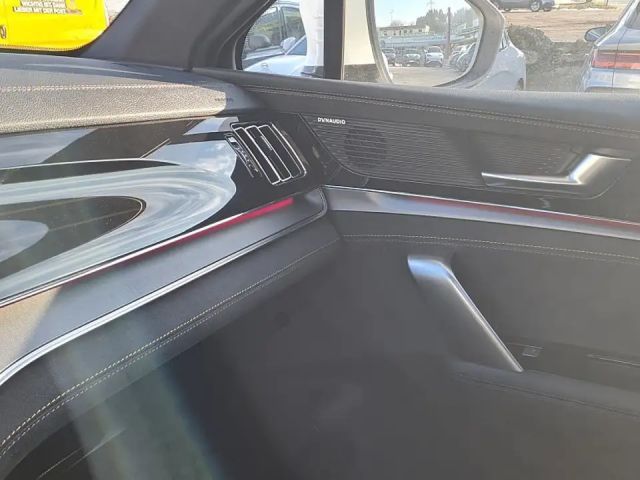 BYD Tang New Tang Flagship 108,8 kWh New Tang Flagship 1...