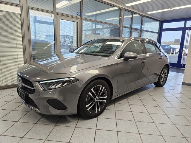 Mercedes-Benz A 180 Progressive