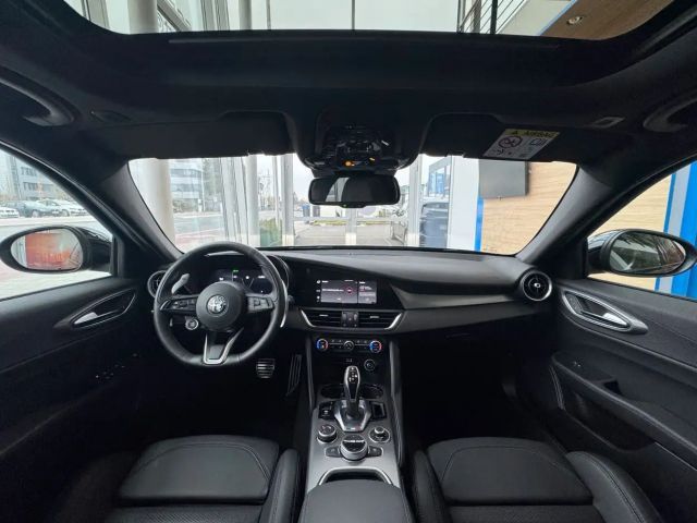 Alfa Romeo Giulia Q4 Veloce