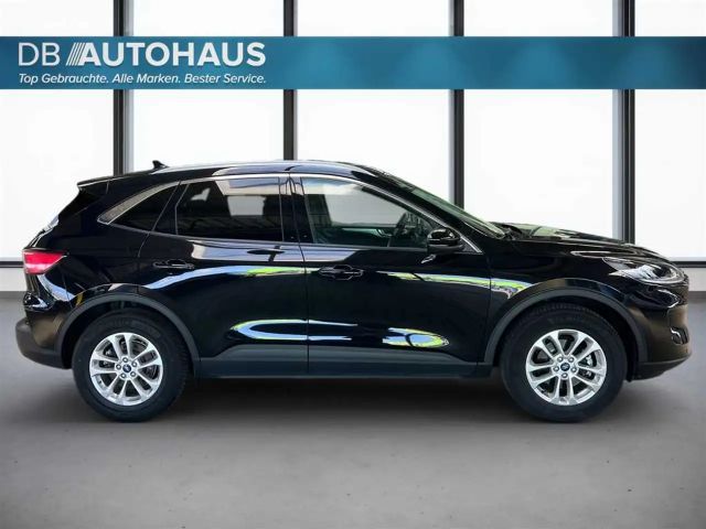 Ford Kuga AWD Titanium