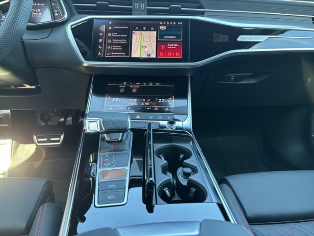 Audi S6 Avant Quattro