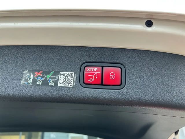 Mercedes-Benz GLC 300 AMG Line