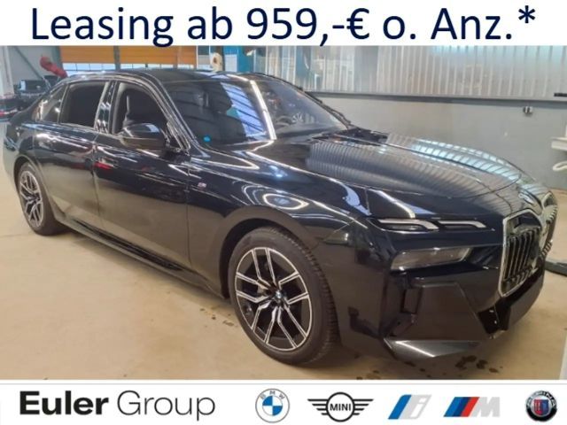 BMW 740 740d M-Sport Sedan xDrive