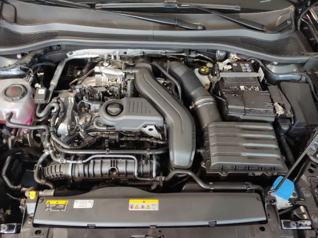 Seat Leon 1.5 eTSI DSG FR-lijn