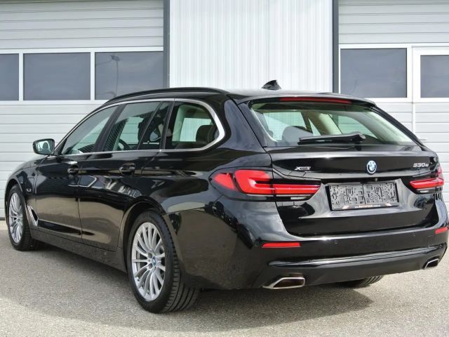 BMW 530 530e Touring xDrive
